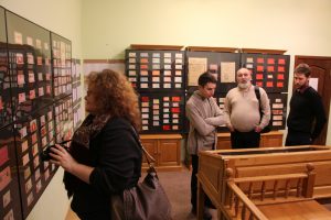 Выставка Пригласительные билеты и пропуска советской эпохи